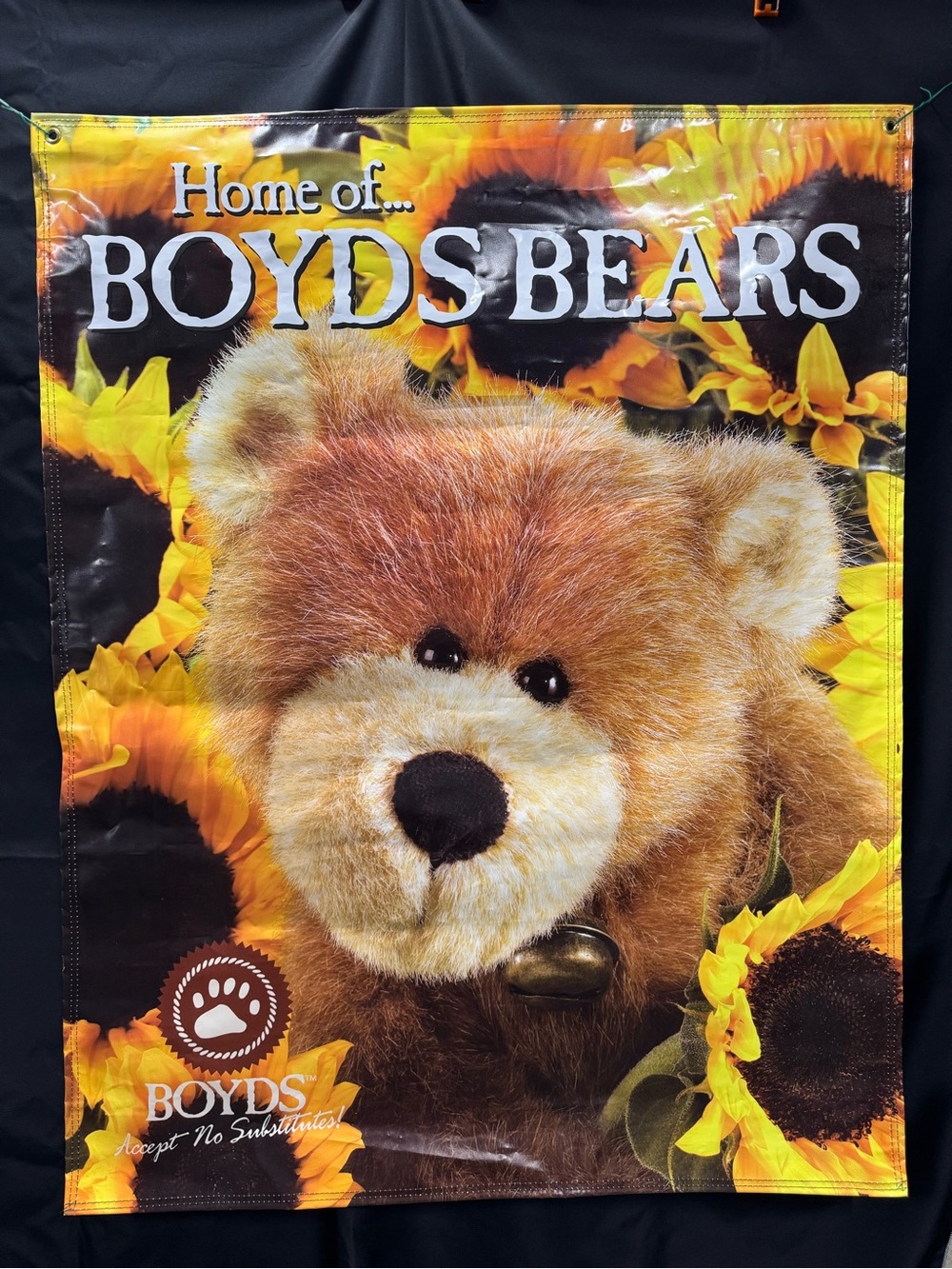Boyds Bears Flag Vinyl Banner 36”x45” Collectable Store Display granny core